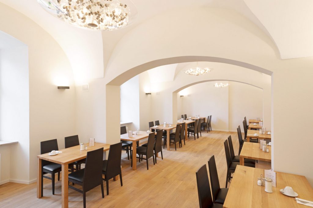 Keller Innenausbau Meßkirch. Holzfachmarkt, Schreinerei, Küchen, Bäder